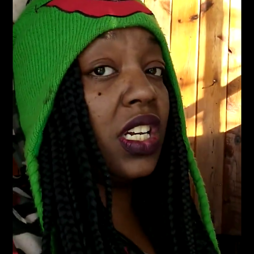 Ieasha W.