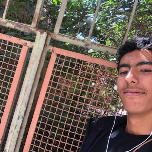 med b. profile photo