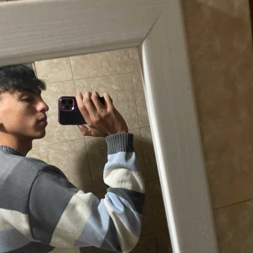 Ayrton V. profile photo