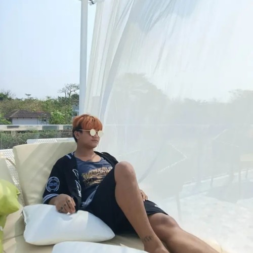 jerwin  w. profile photo