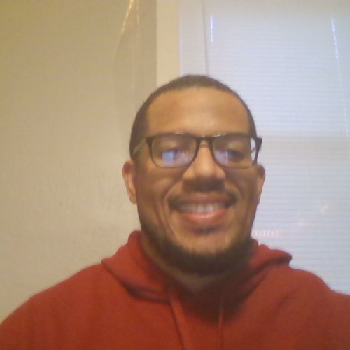 Rae R. profile photo