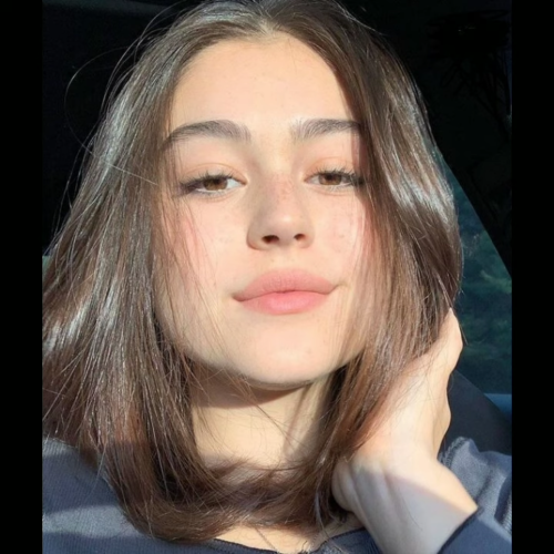Houda O. profile photo