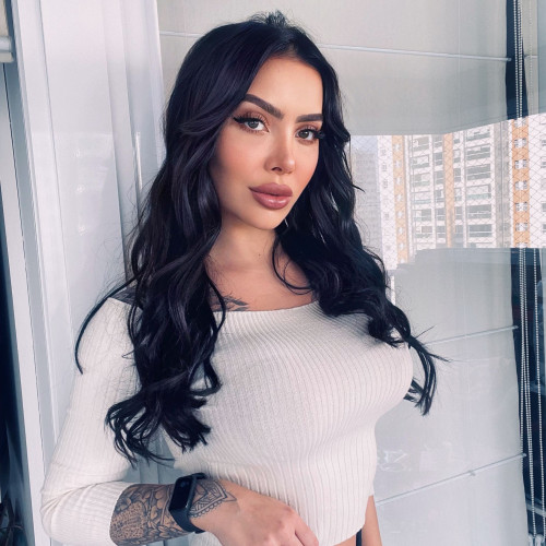 Fernanda D.