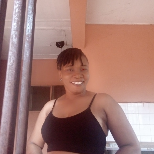 Esthel  U. profile photo