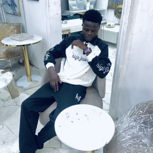 Oloye  A. profile photo