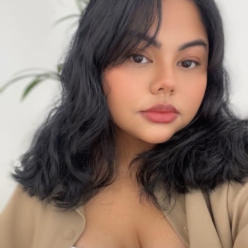 Rojeanna B.