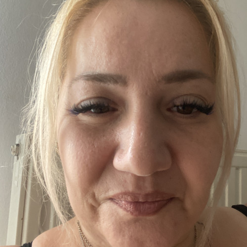 Manuela  G. profile photo