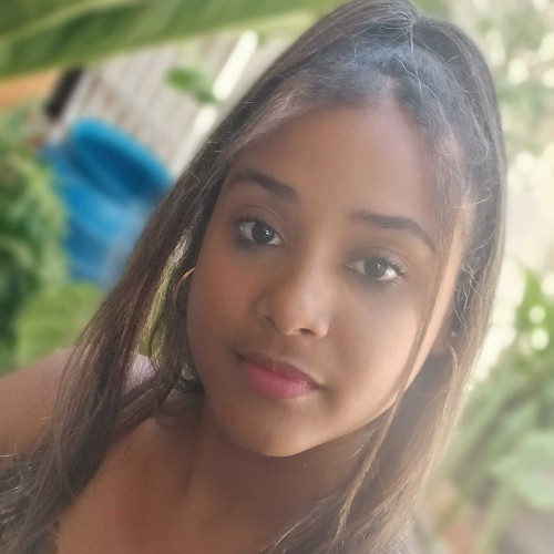 yeny L. profile photo