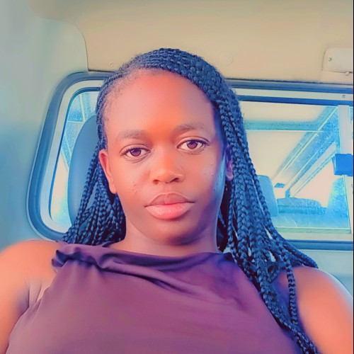 Pauline  L. profile photo