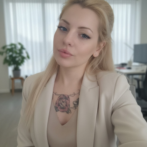 Andrea M. profile photo