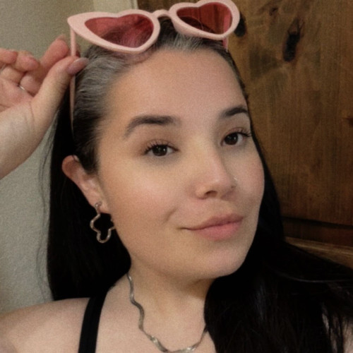 Betzy V. profile photo