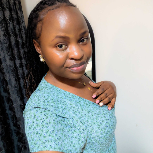 mimah D. profile photo