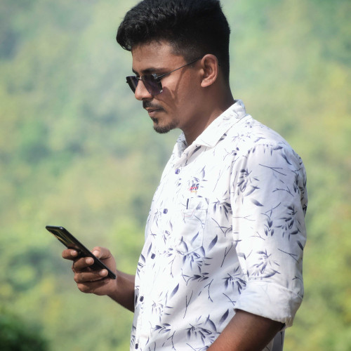 Sadik K.