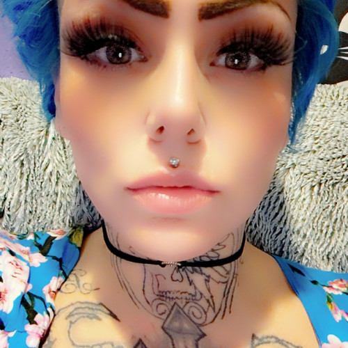 Bee L. profile photo