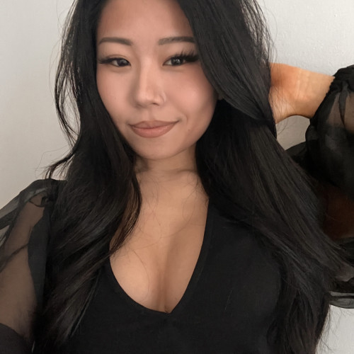 Miu U. profile photo