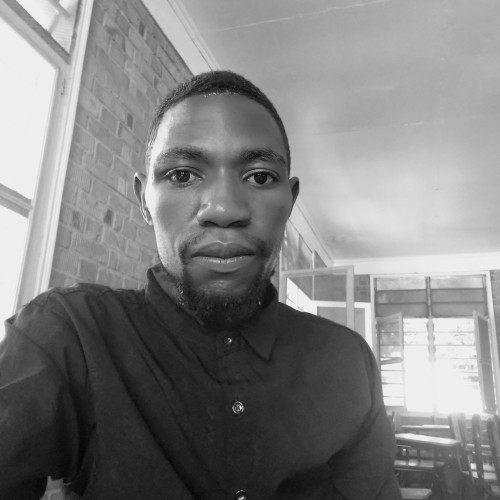 Muwanguzi L. profile photo