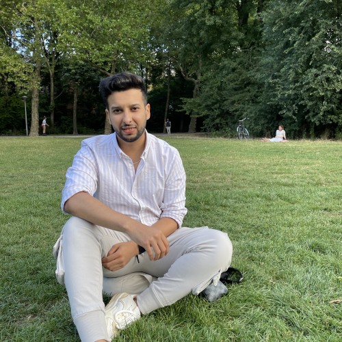 Ali L. profile photo