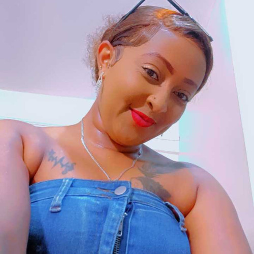 winnie m. profile photo