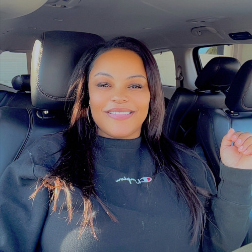 Lia S. profile photo