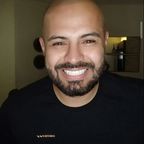 CARLOS L. profile photo