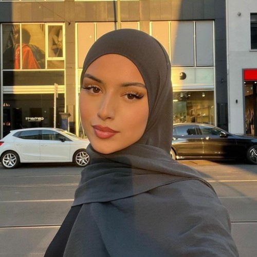 Tasnim E.
