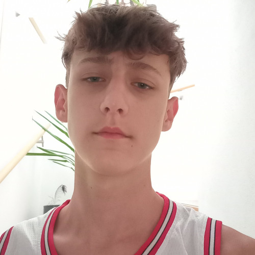 Aaron  W. profile photo