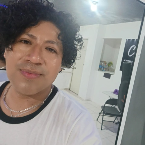 Petronilo T. profile photo