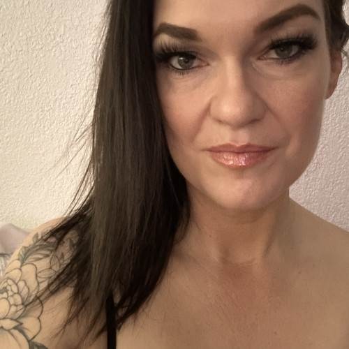 Amber D.