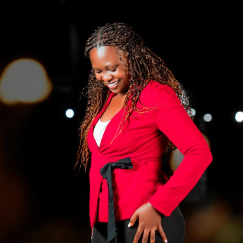 fay L. profile photo