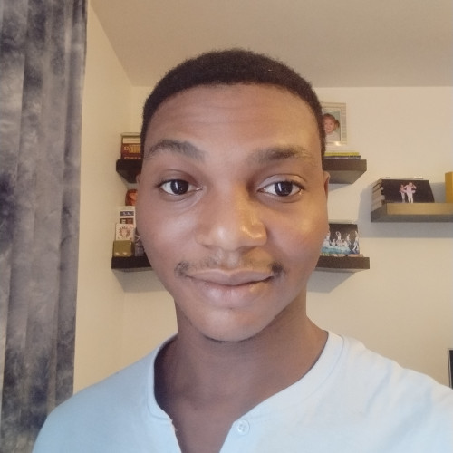Osemwegie  O. profile photo