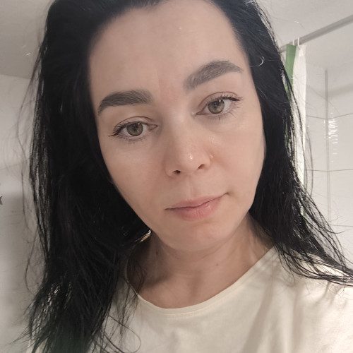 Gabriela  B. profile photo