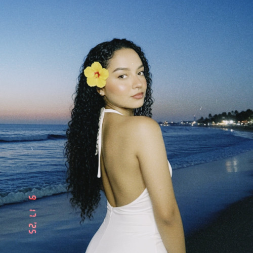 Adriana Paola B. profile photo