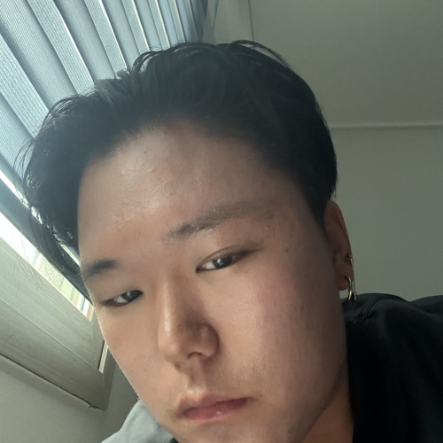 yoojun l. profile photo