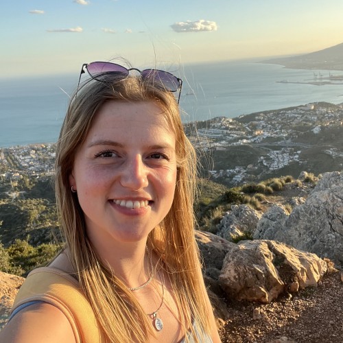 Martine B. profile photo