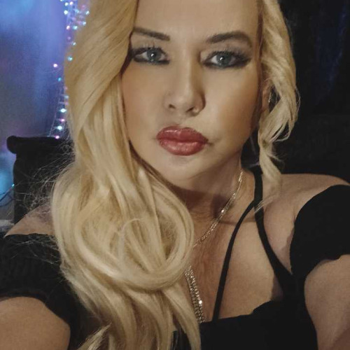 Tina L. profile photo