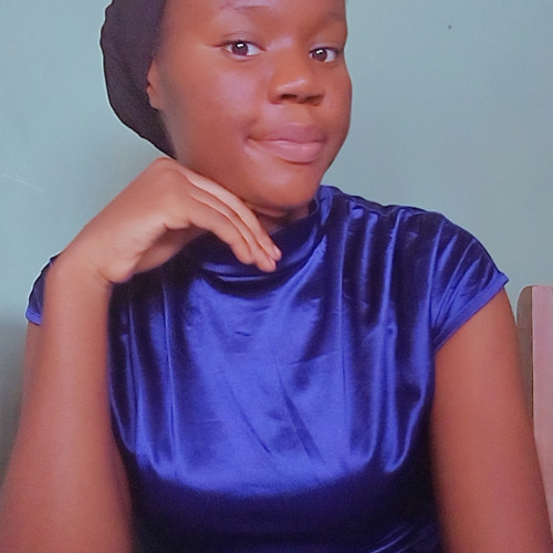 Anwulika  E.