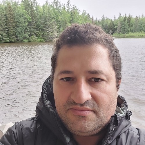 omar r. profile photo