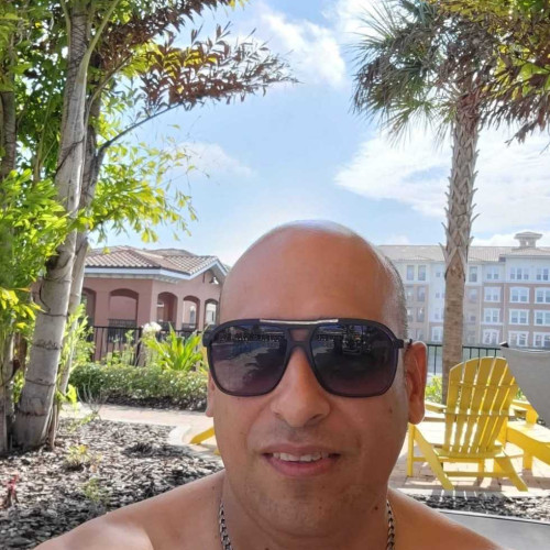 Carlos J. profile photo