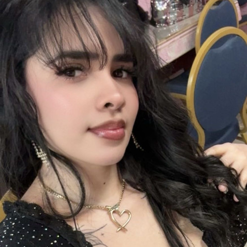 Leisha L. profile photo