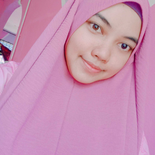 Nuur E.