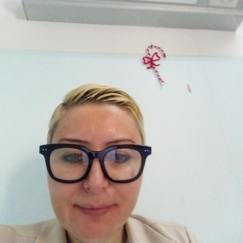 Alina v. profile photo