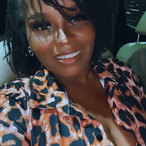  Cece J.