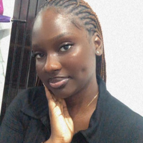 Vivian  E. profile photo