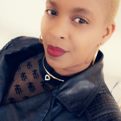 Phenixsia L. profile photo