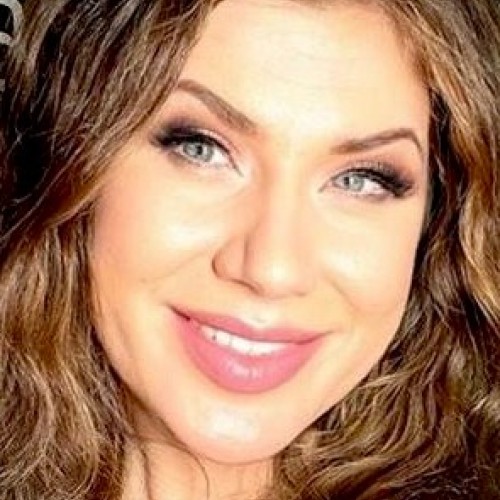 Skye S.