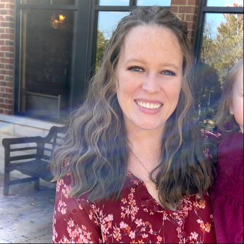 Lori B. profile photo