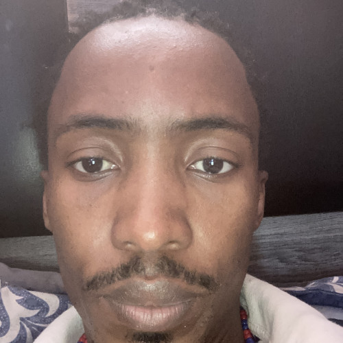 xolani m. profile photo