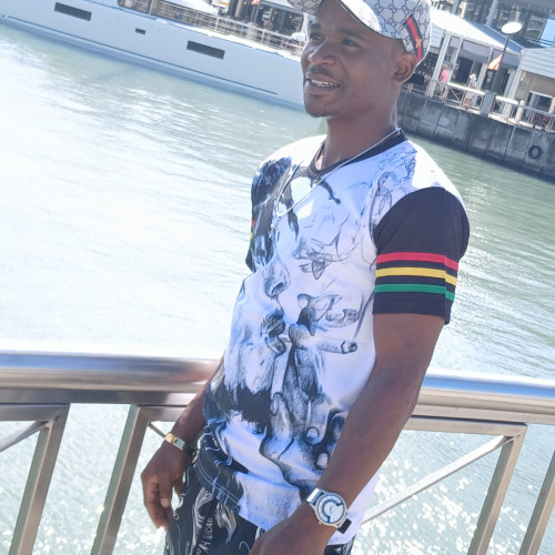 ETOUGUE G. profile photo