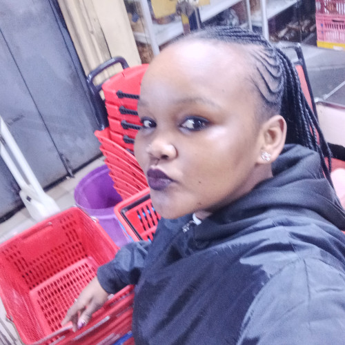 Luv  I. profile photo