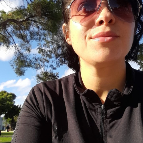 Luz  R. profile photo